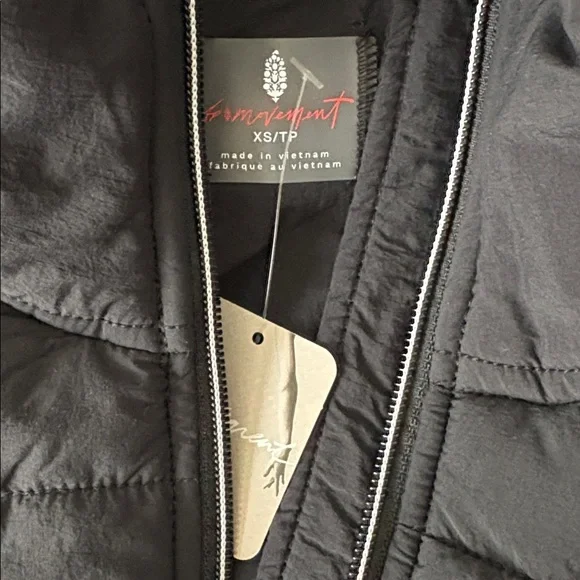 Pippa Packable Puffer Jacket - Picture 6 of 8
